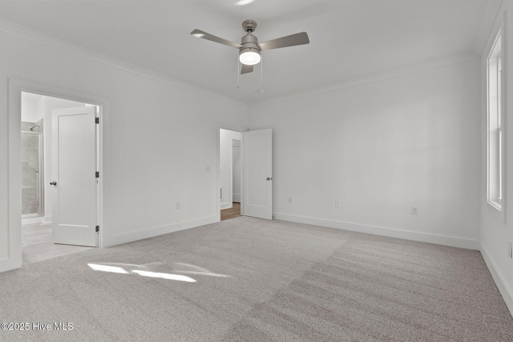 1350 Valley View Road