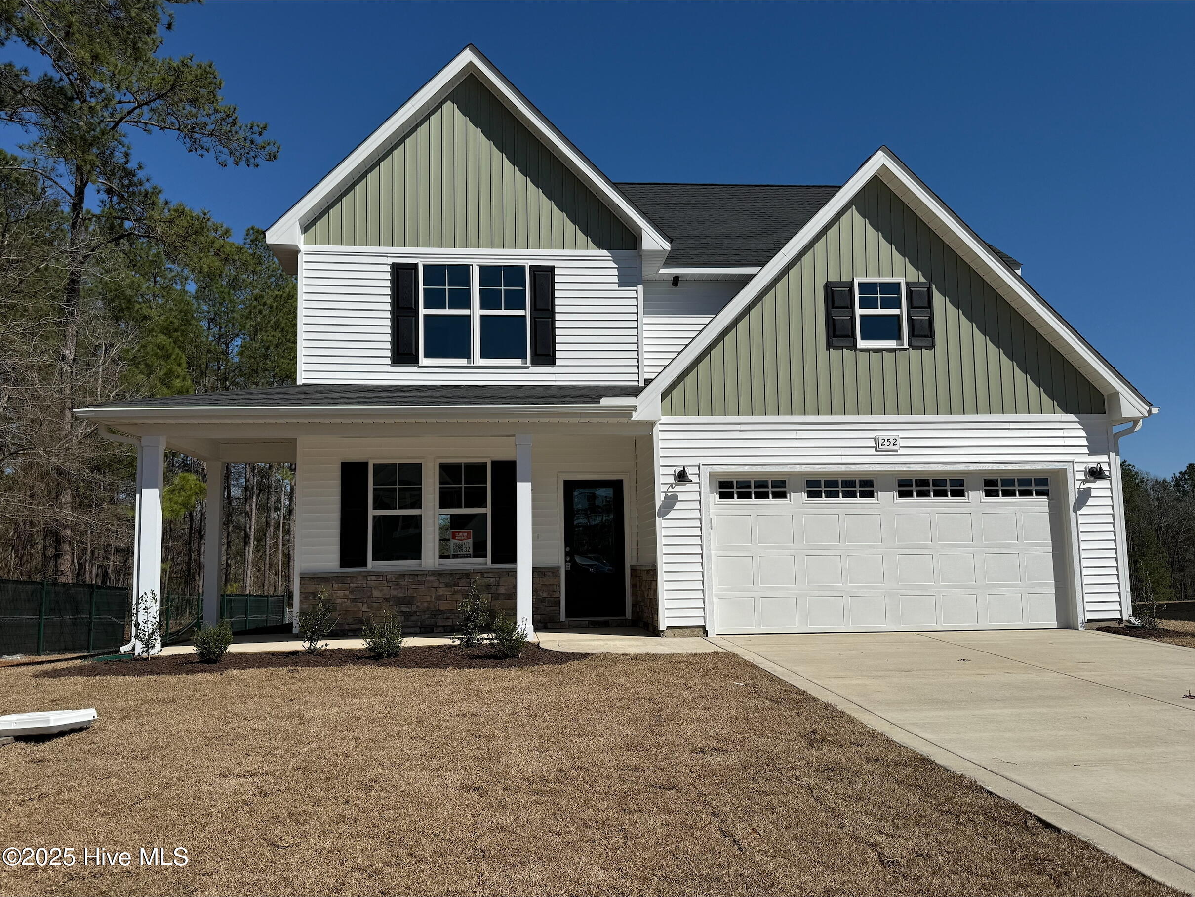 252 Grove Walk Road