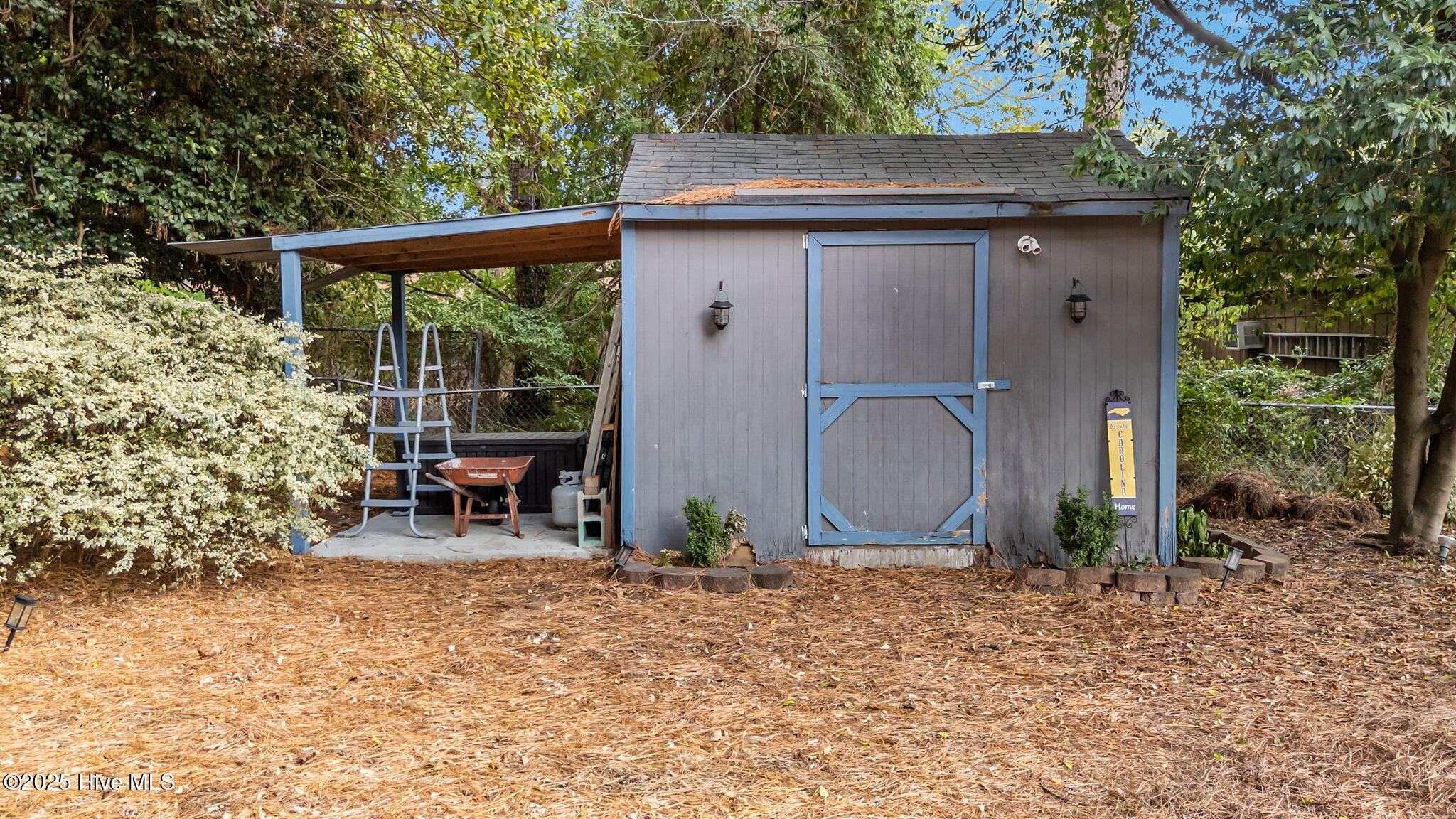 1404 Knollwood Drive NW