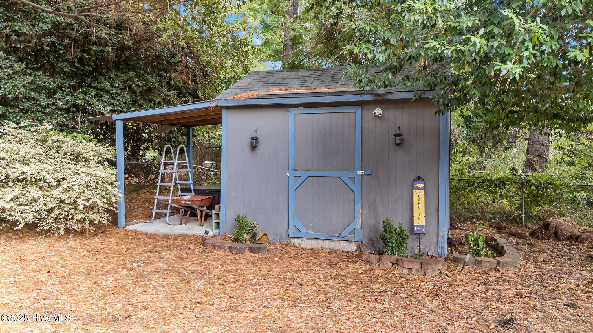 1404 Knollwood Drive NW