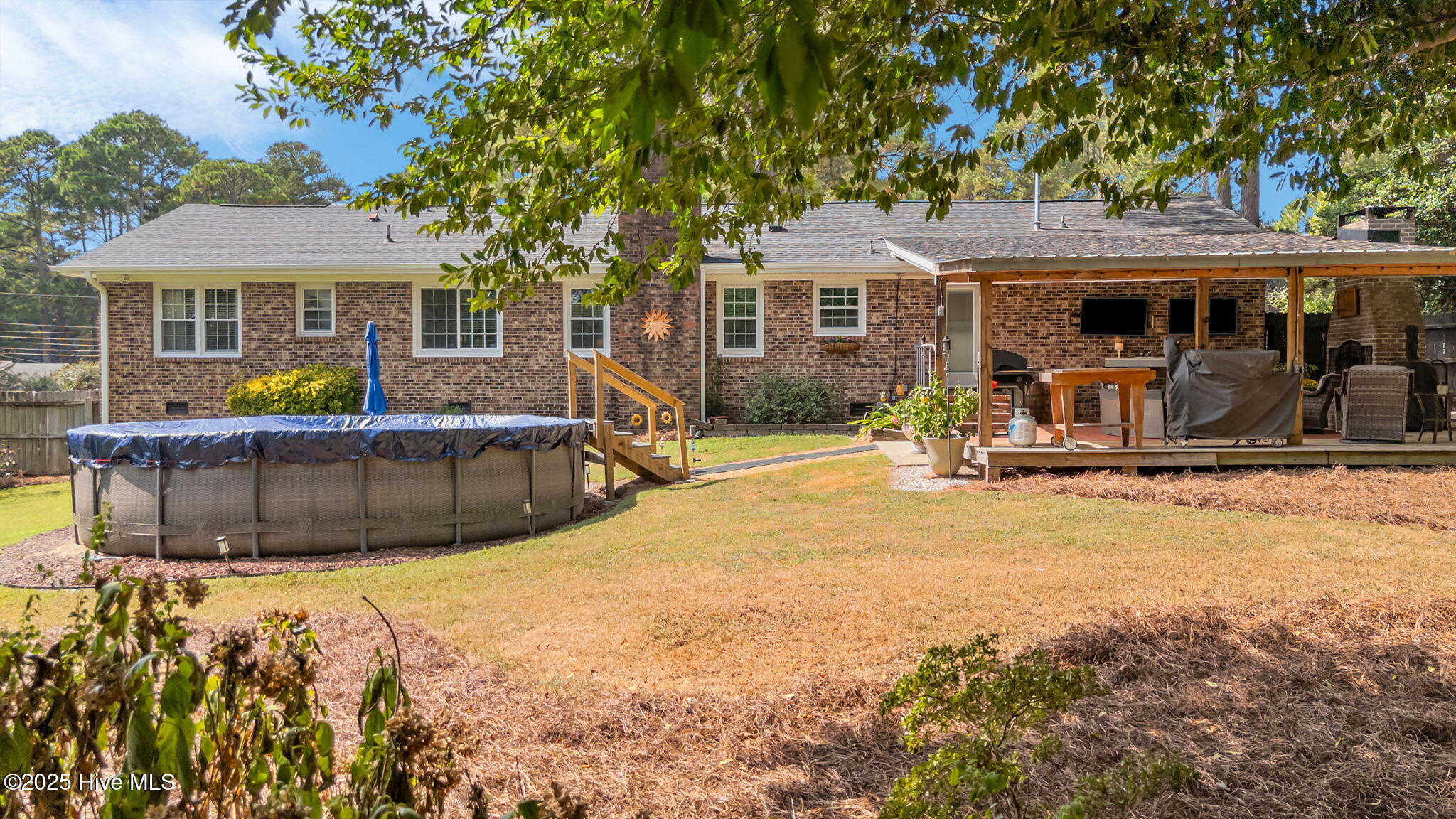 1404 Knollwood Drive NW