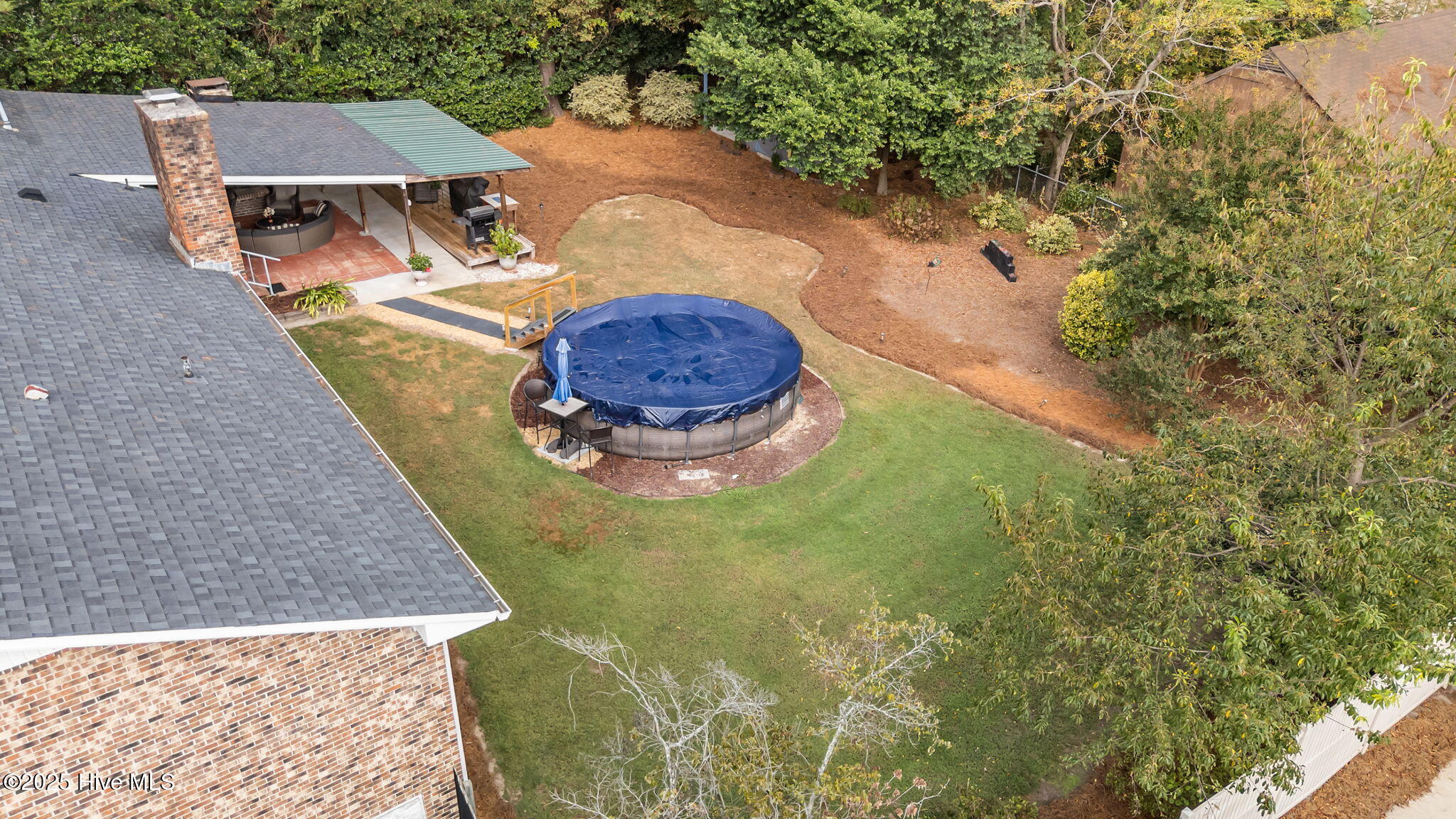 1404 Knollwood Drive NW