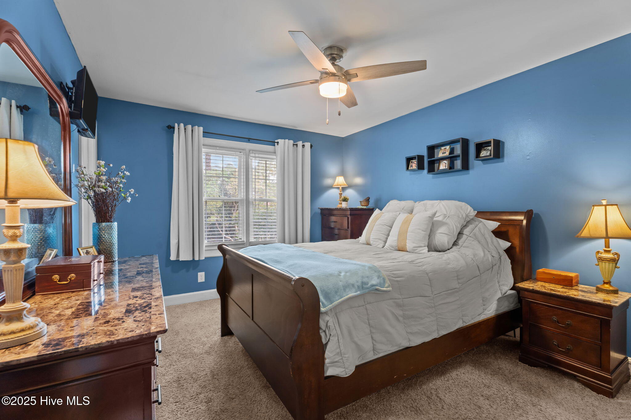 1404 Knollwood Drive NW