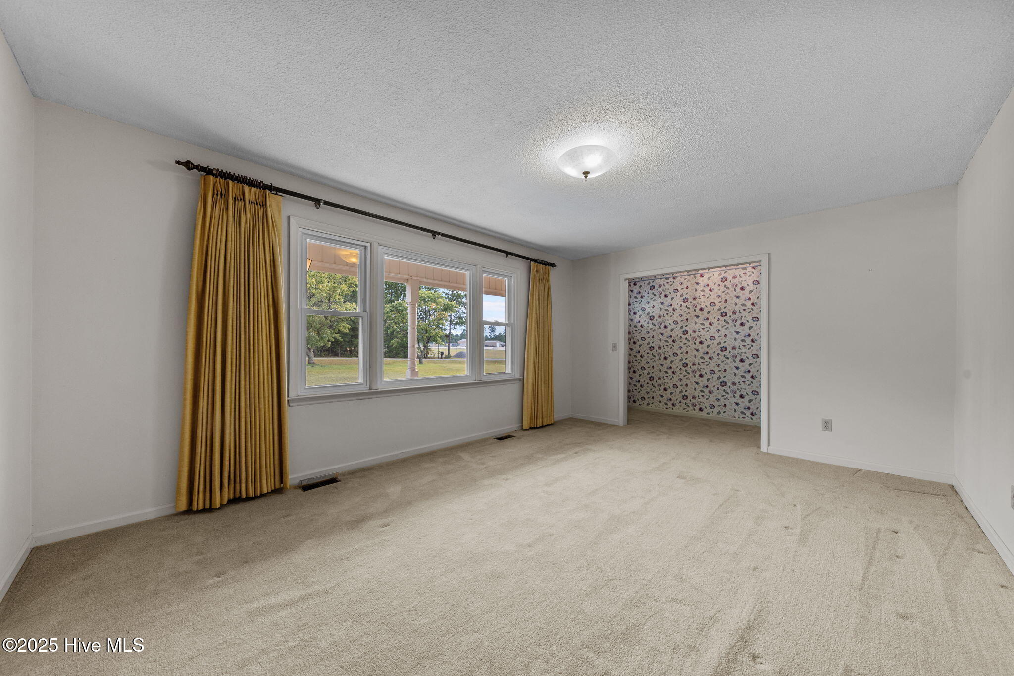 241 Hight Road