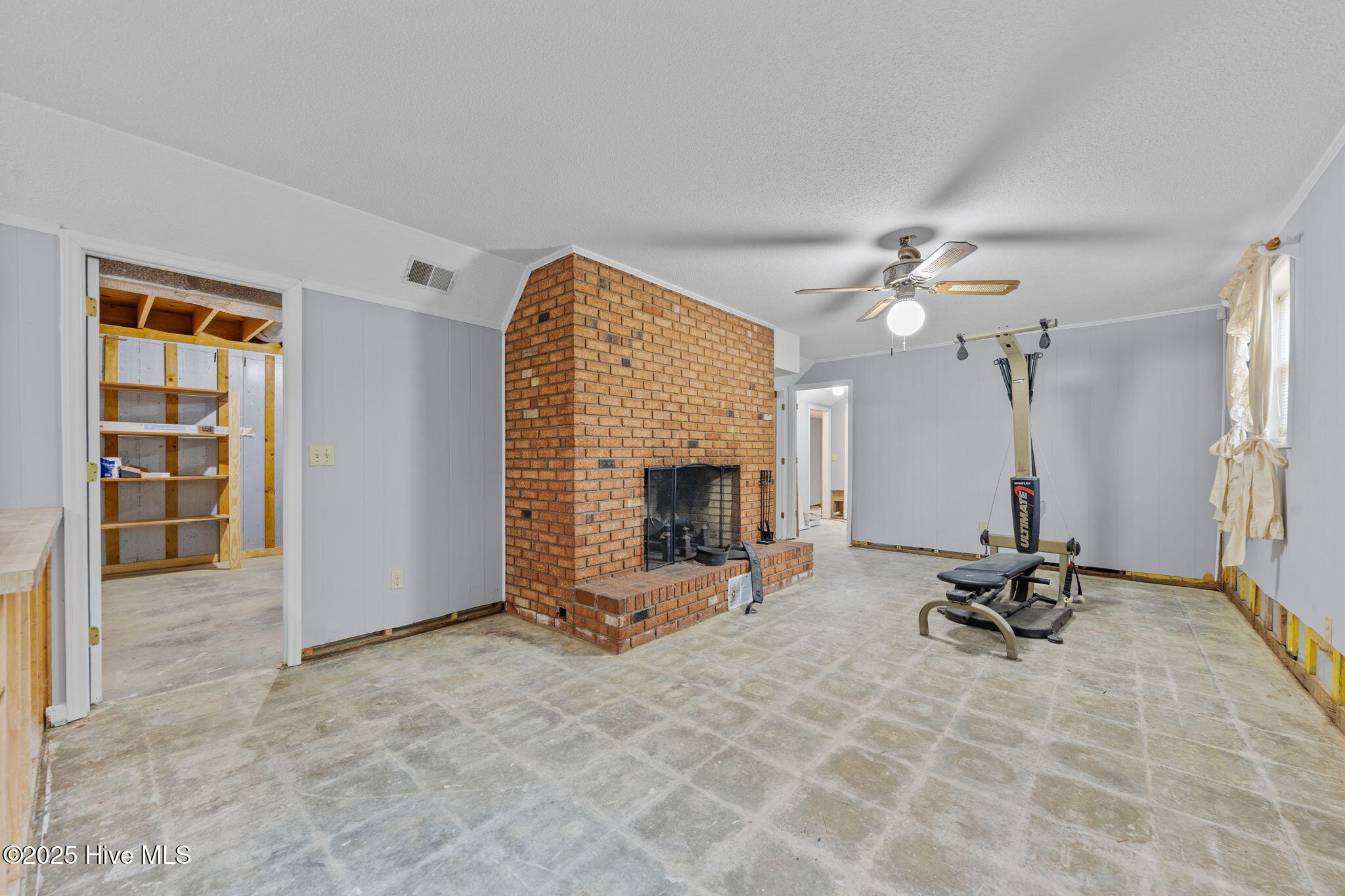 241 Hight Road