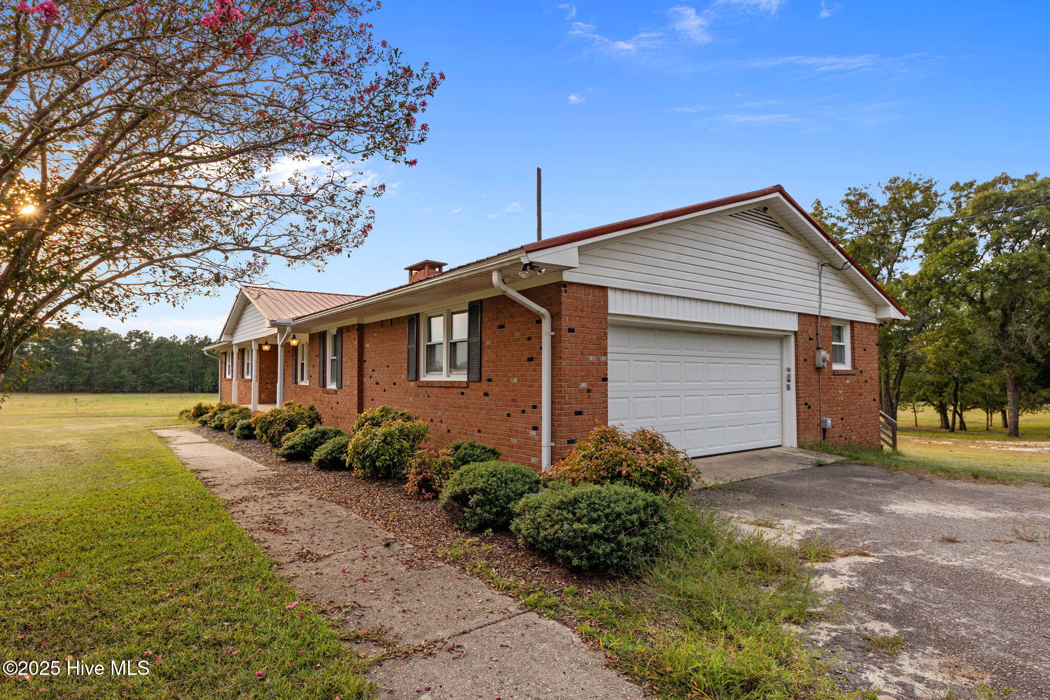 241 Hight Road