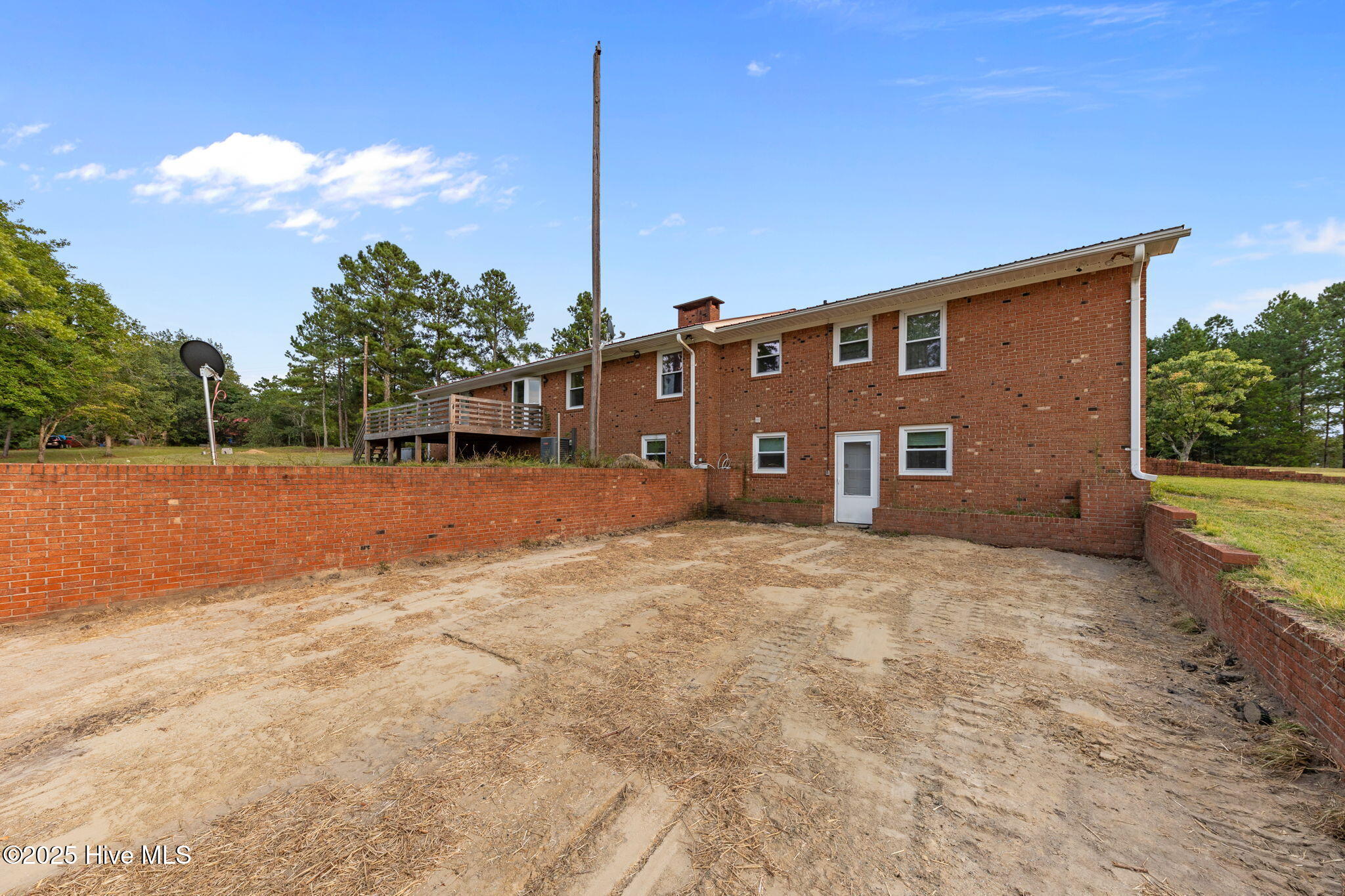 241 Hight Road