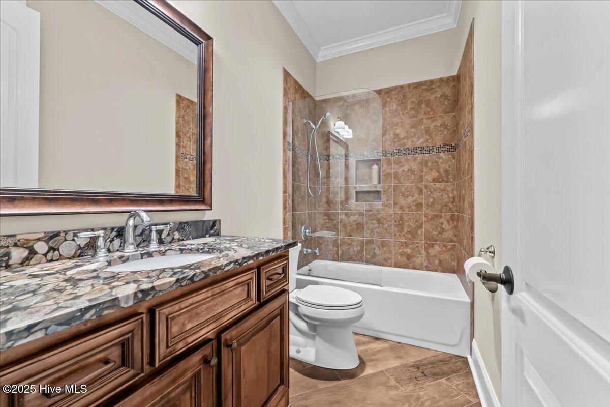 549 Grande Pines Vista