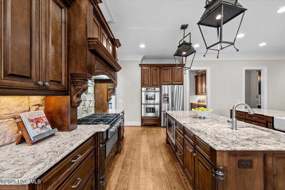 549 Grande Pines Vista