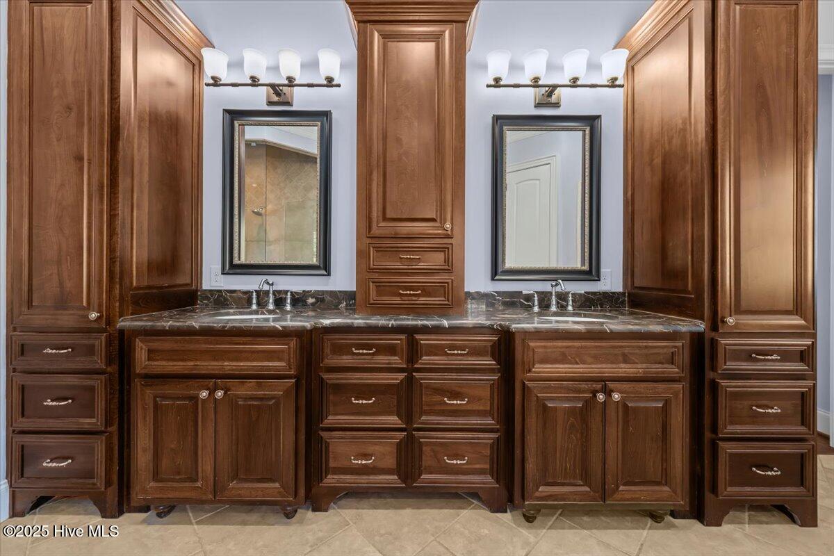 549 Grande Pines Vista