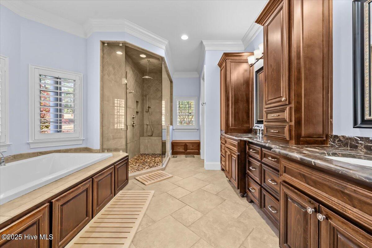 549 Grande Pines Vista