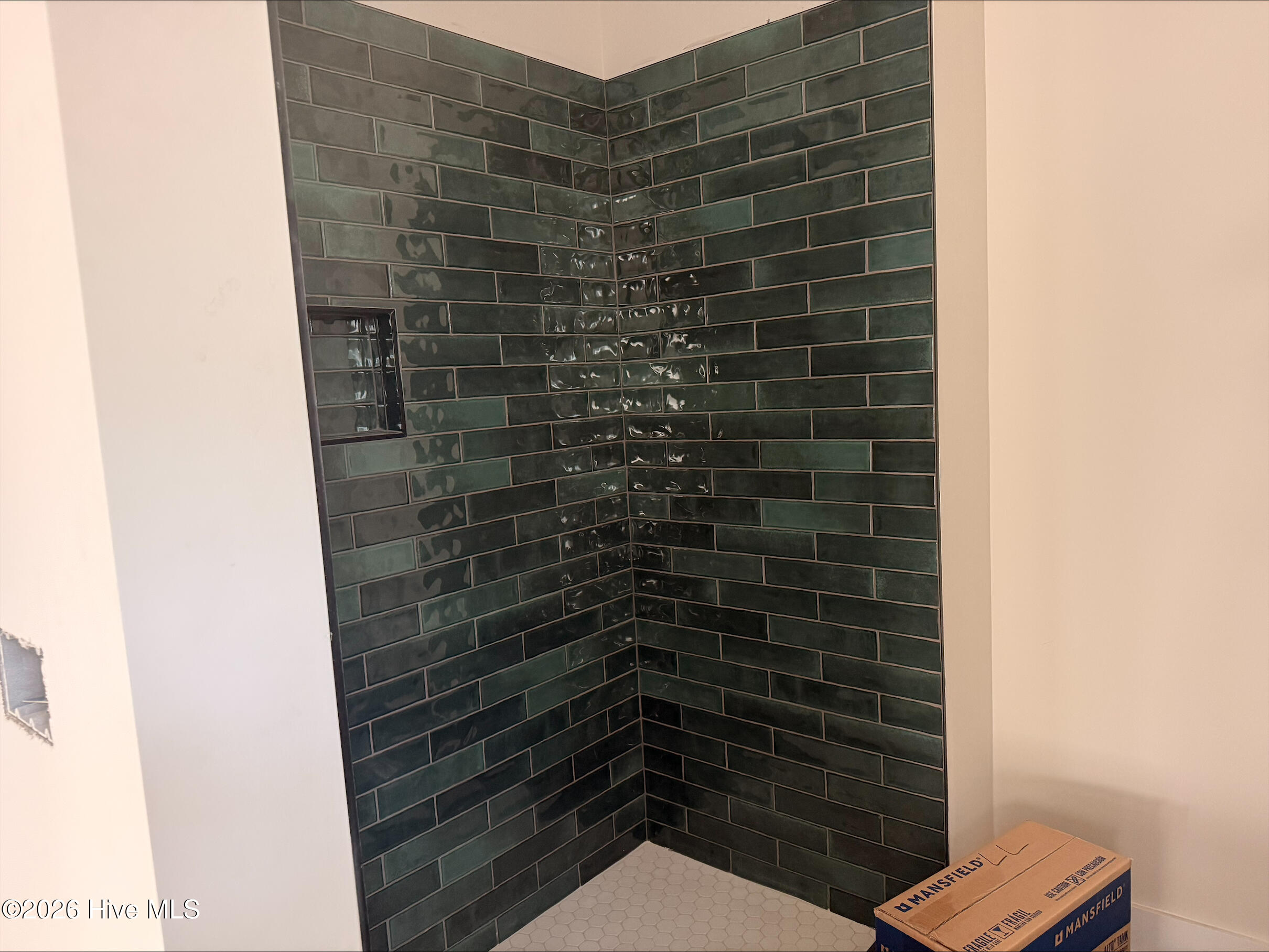 100 S Glenwood Trail