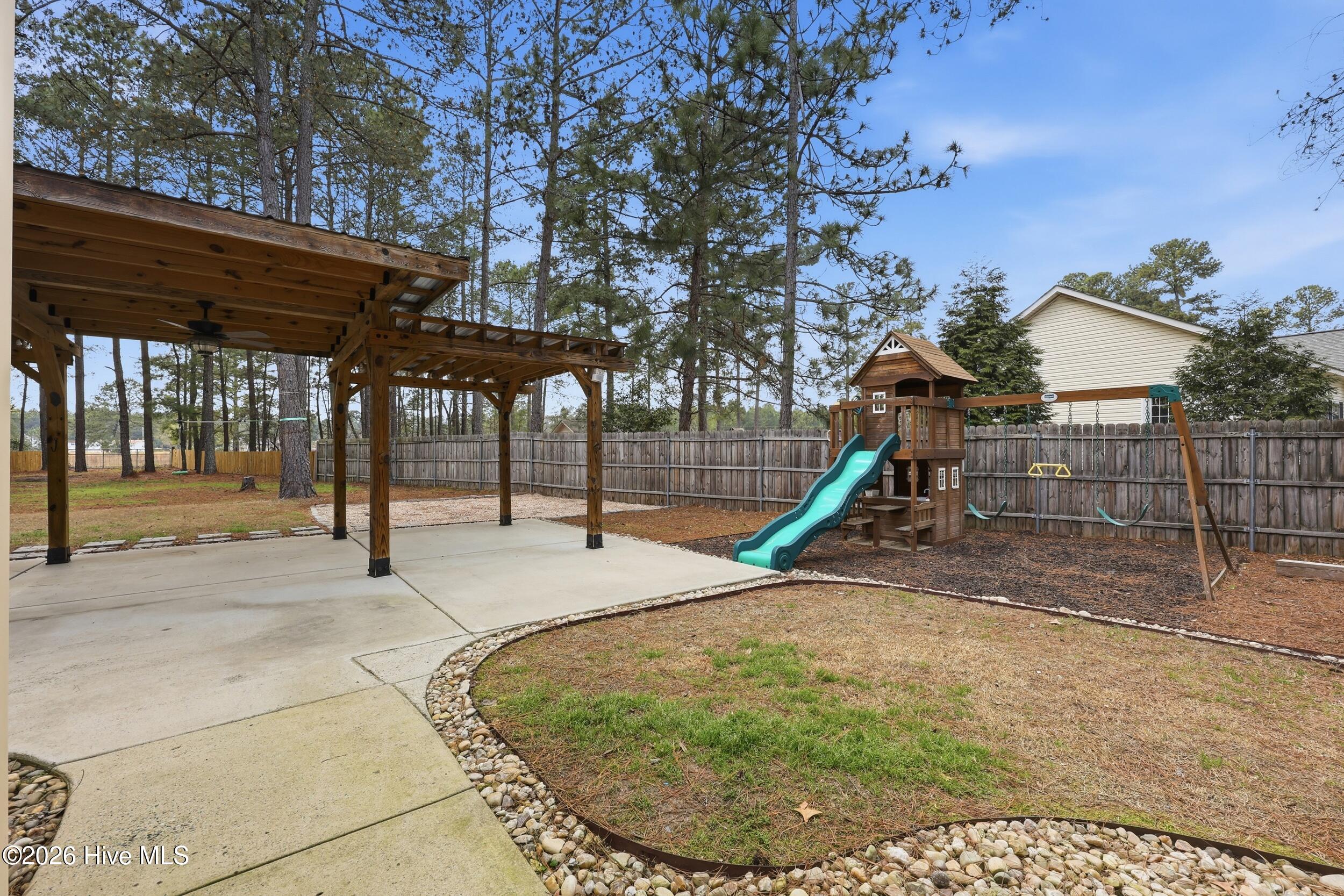 115 Grosbeak Court