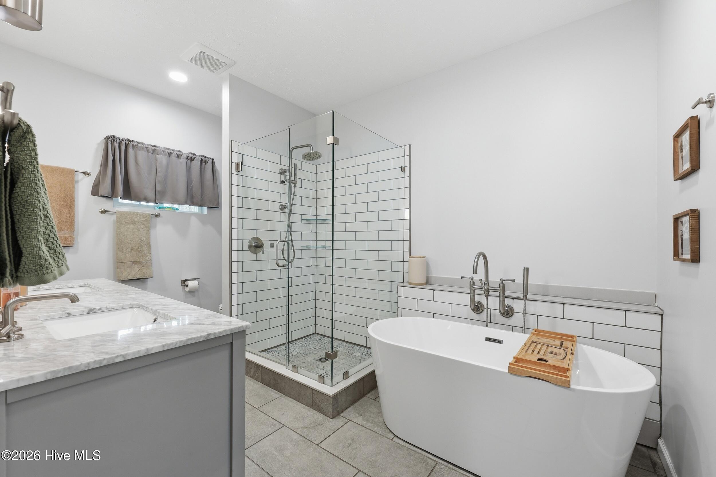 115 Grosbeak Court