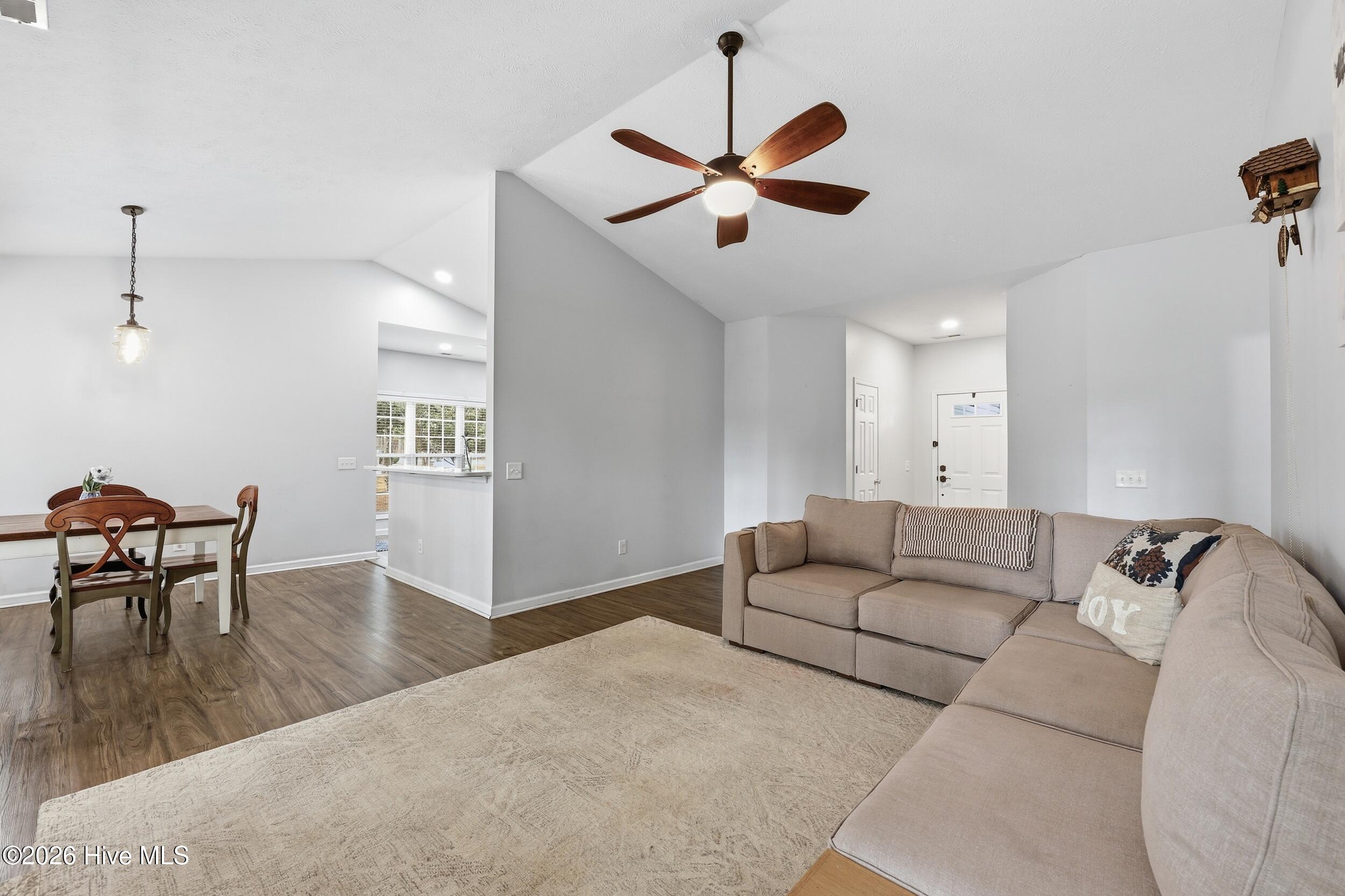 115 Grosbeak Court