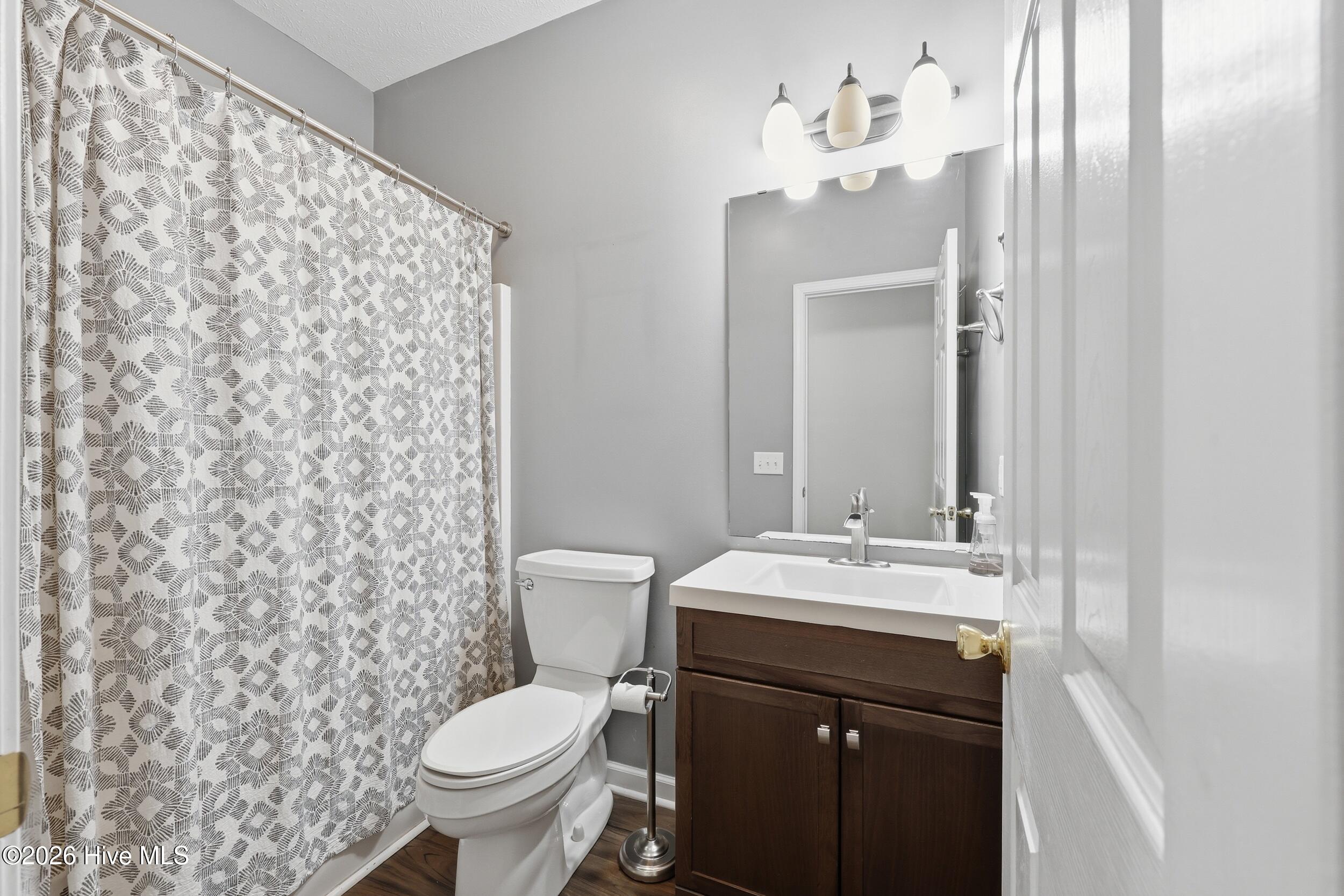 115 Grosbeak Court