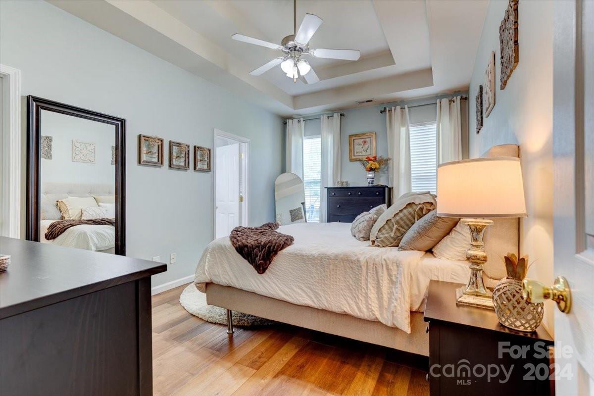 1109 Steele Meadows Drive Unit: 18