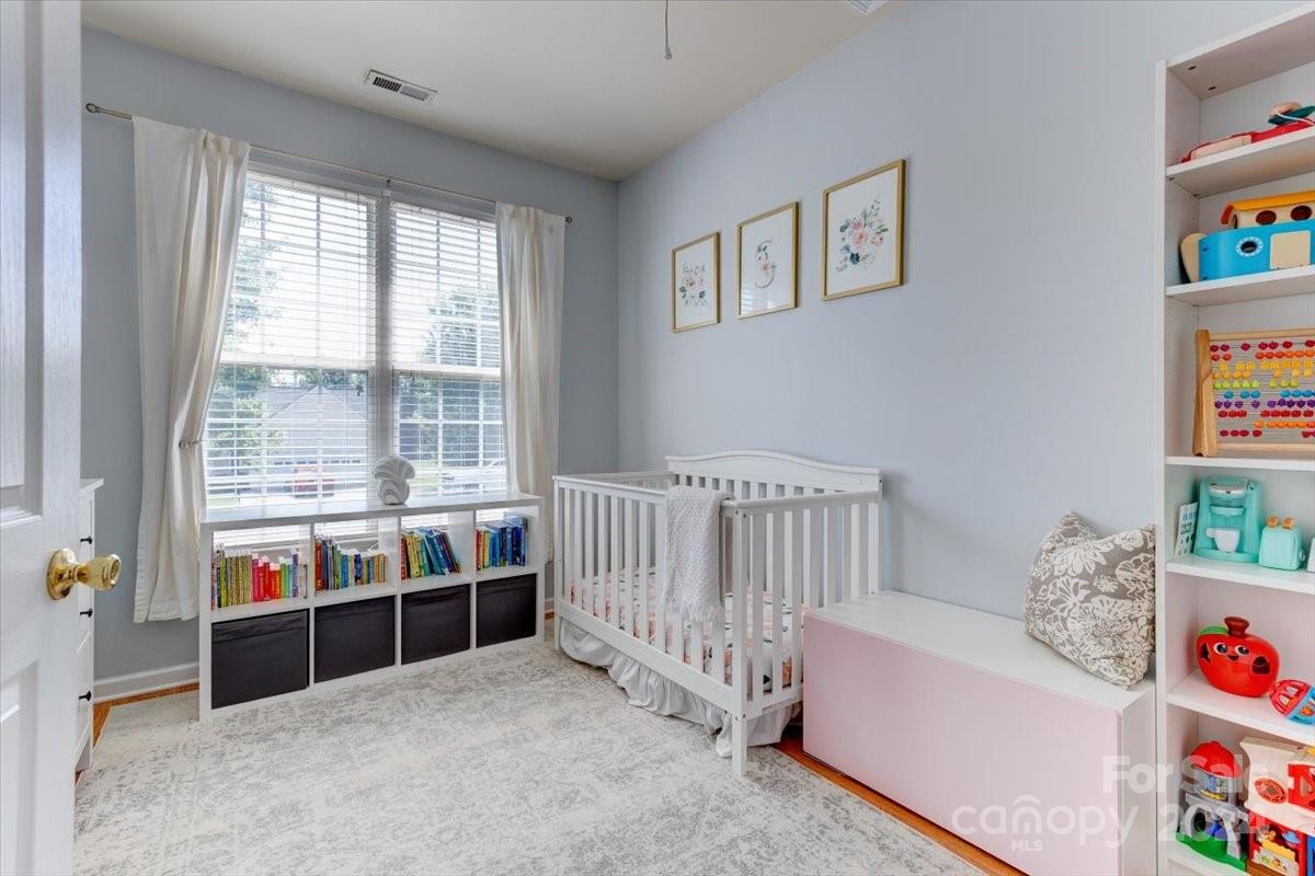 1109 Steele Meadows Drive Unit: 18