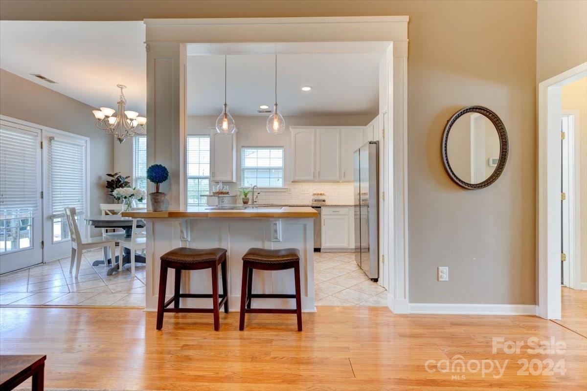 1109 Steele Meadows Drive Unit: 18