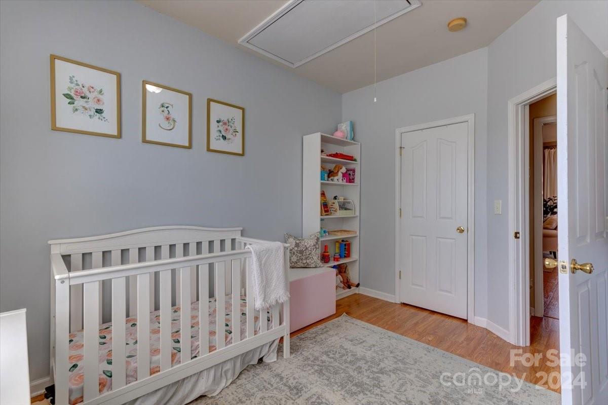 1109 Steele Meadows Drive Unit: 18
