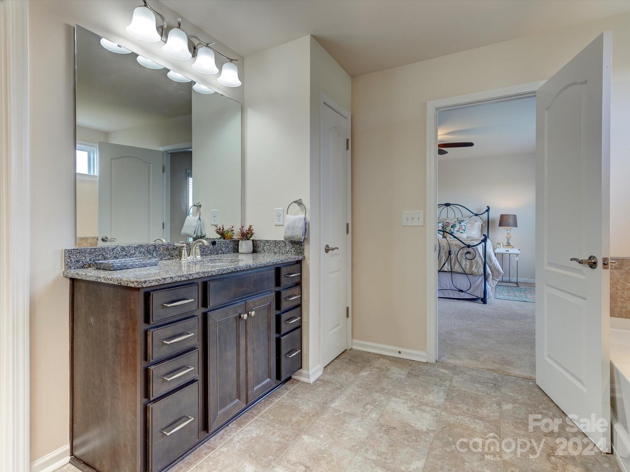 8896 Gladden Hill Lane