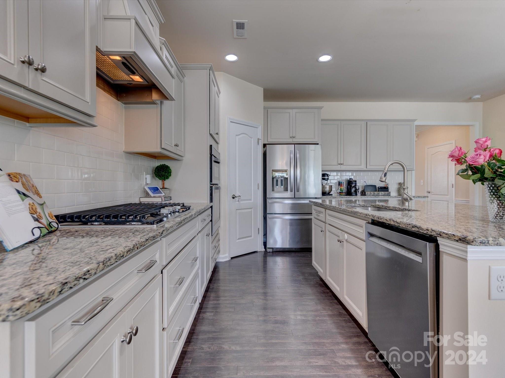 8896 Gladden Hill Lane