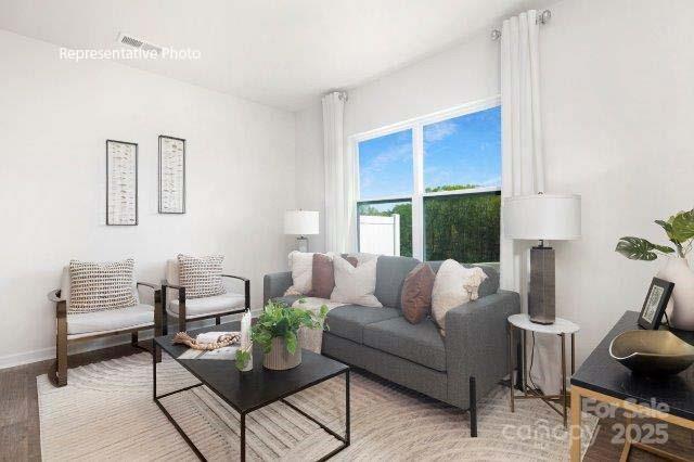 1324 Equestrian Lane