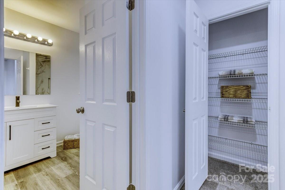 6411 Windsor Gate Lane