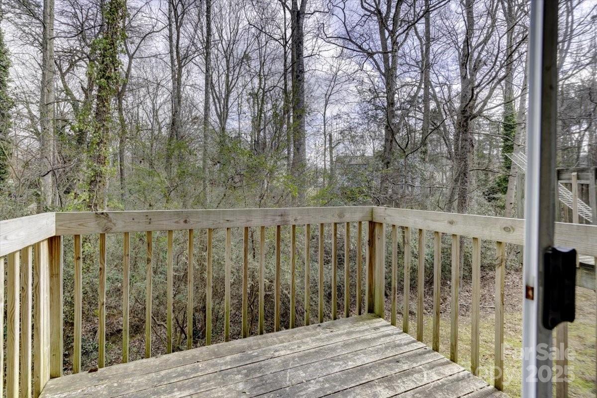 6411 Windsor Gate Lane