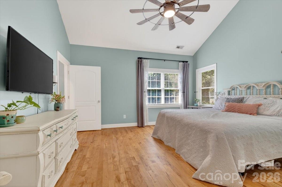 1048 Brevard Place Road