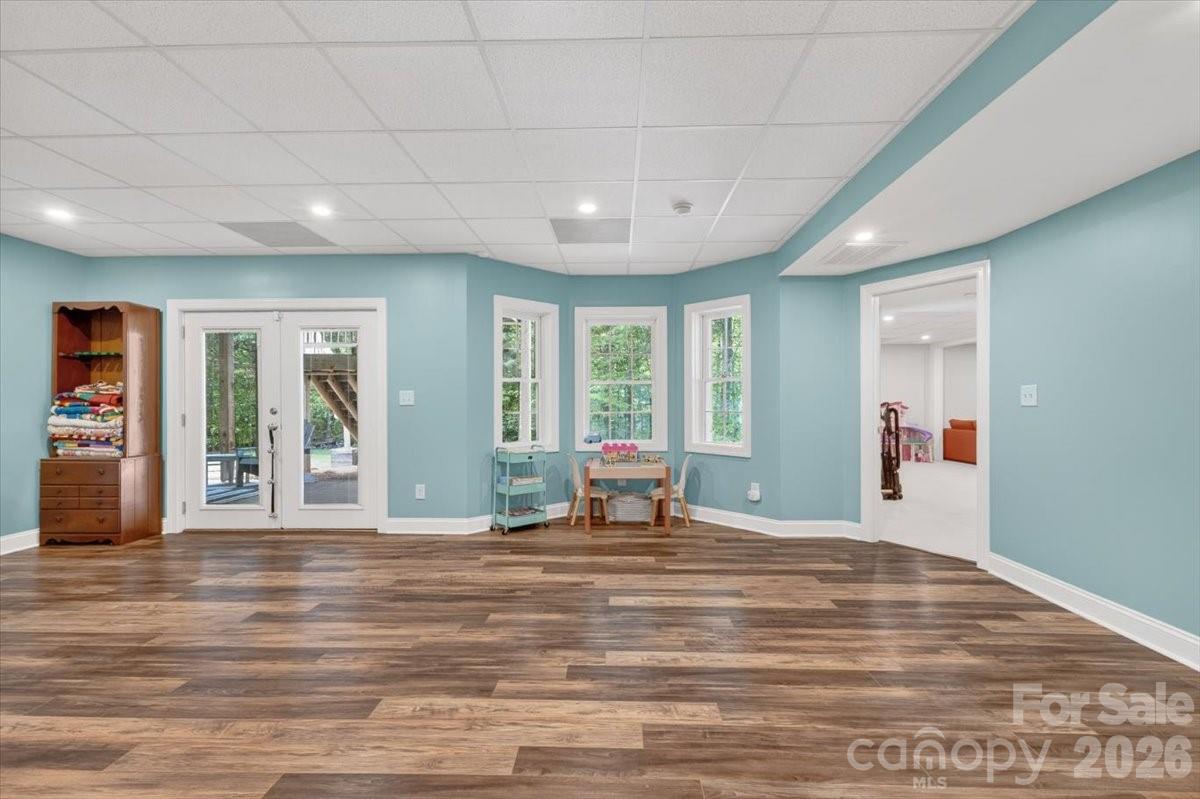 1048 Brevard Place Road