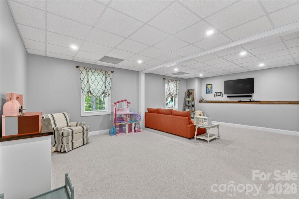 1048 Brevard Place Road