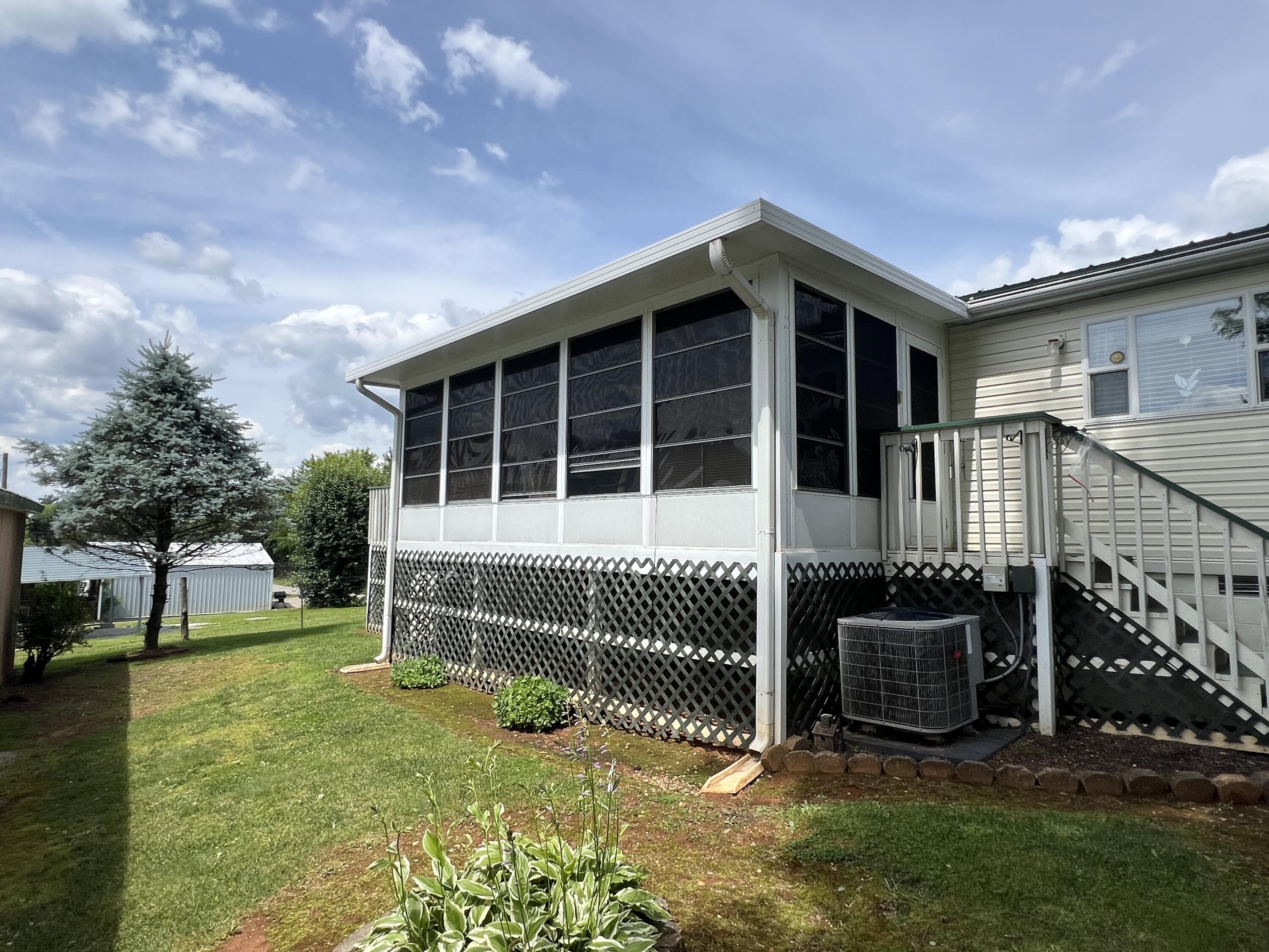 205 Don Thompson Road