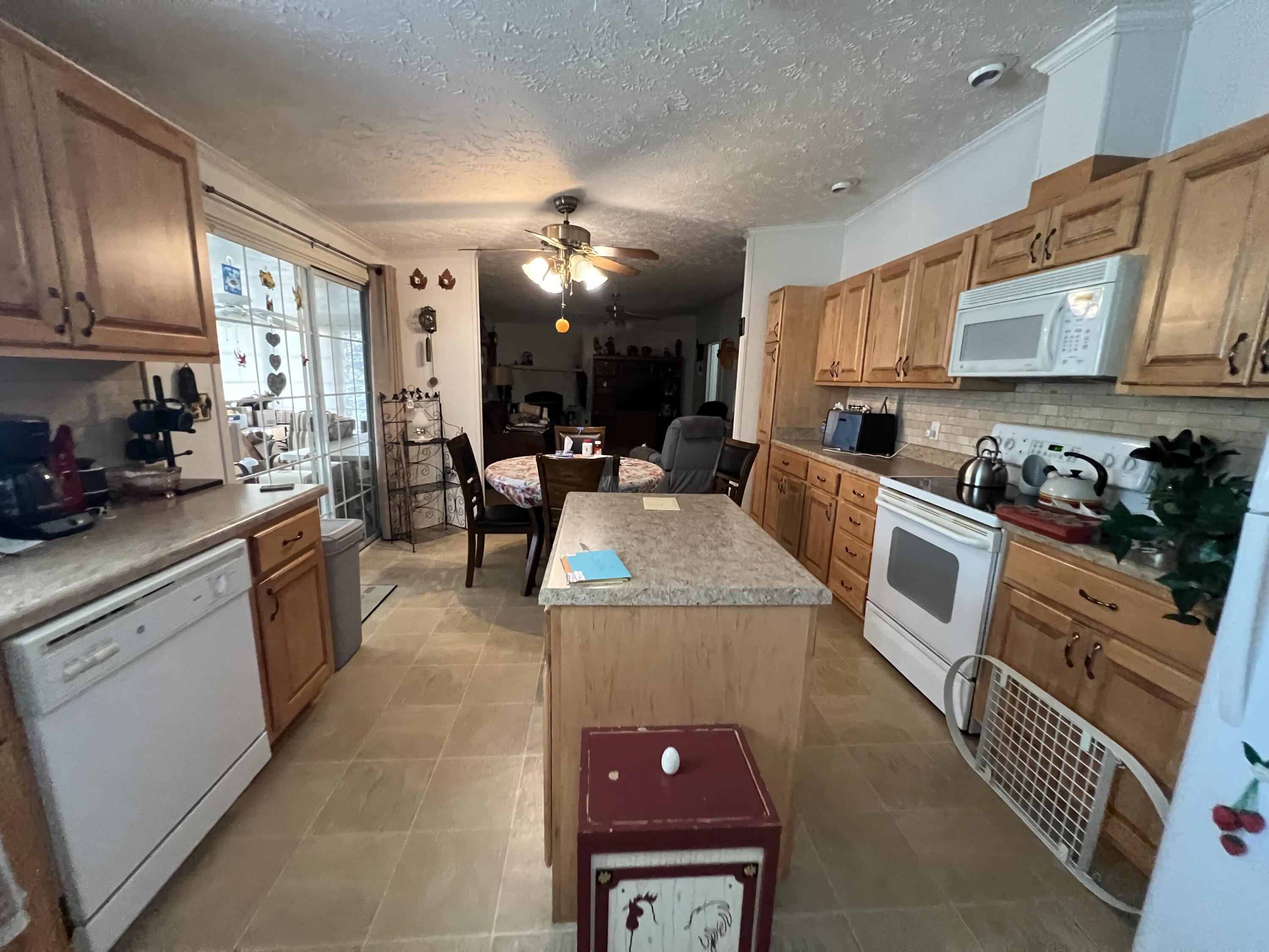 205 Don Thompson Road