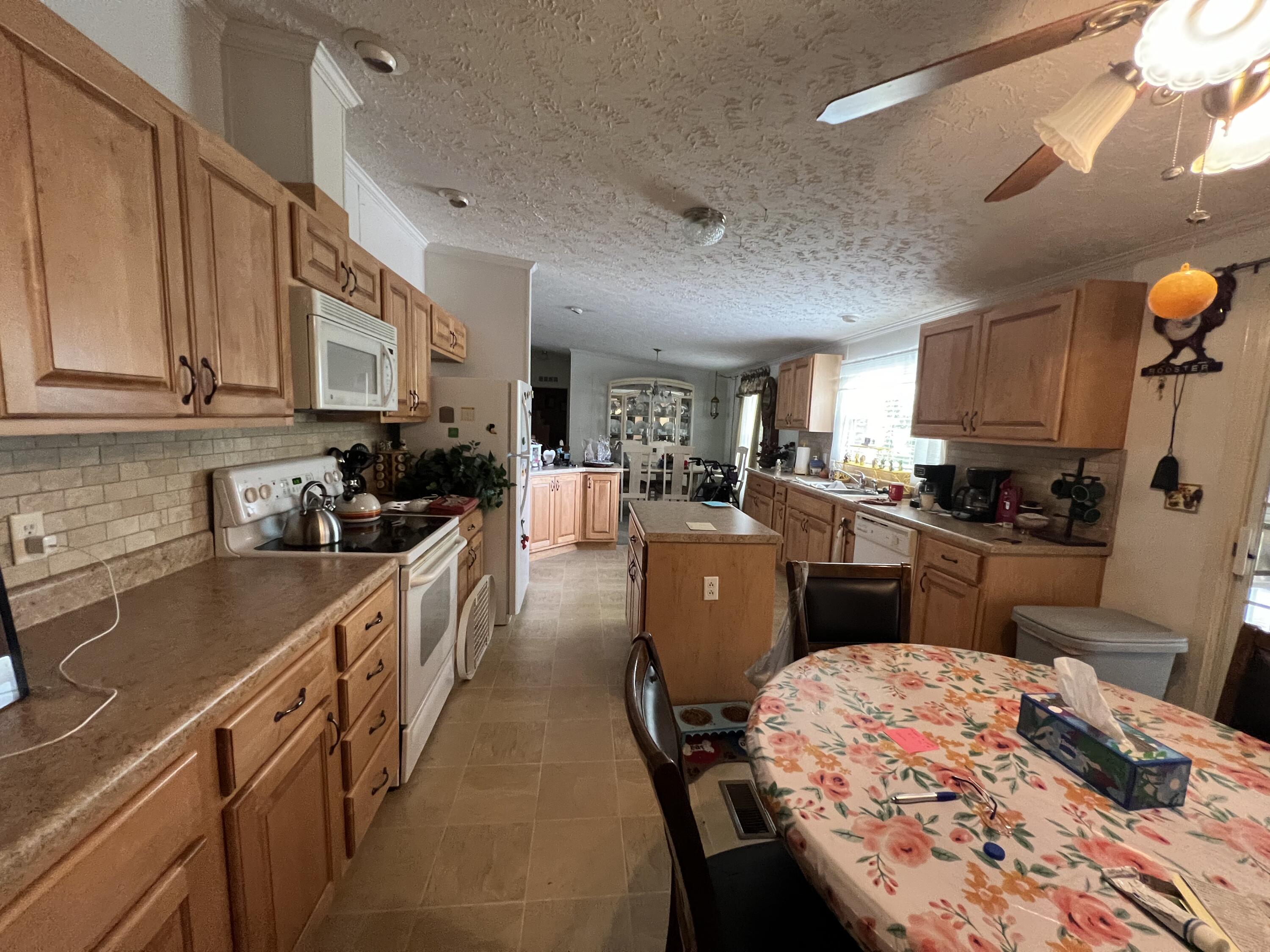 205 Don Thompson Road