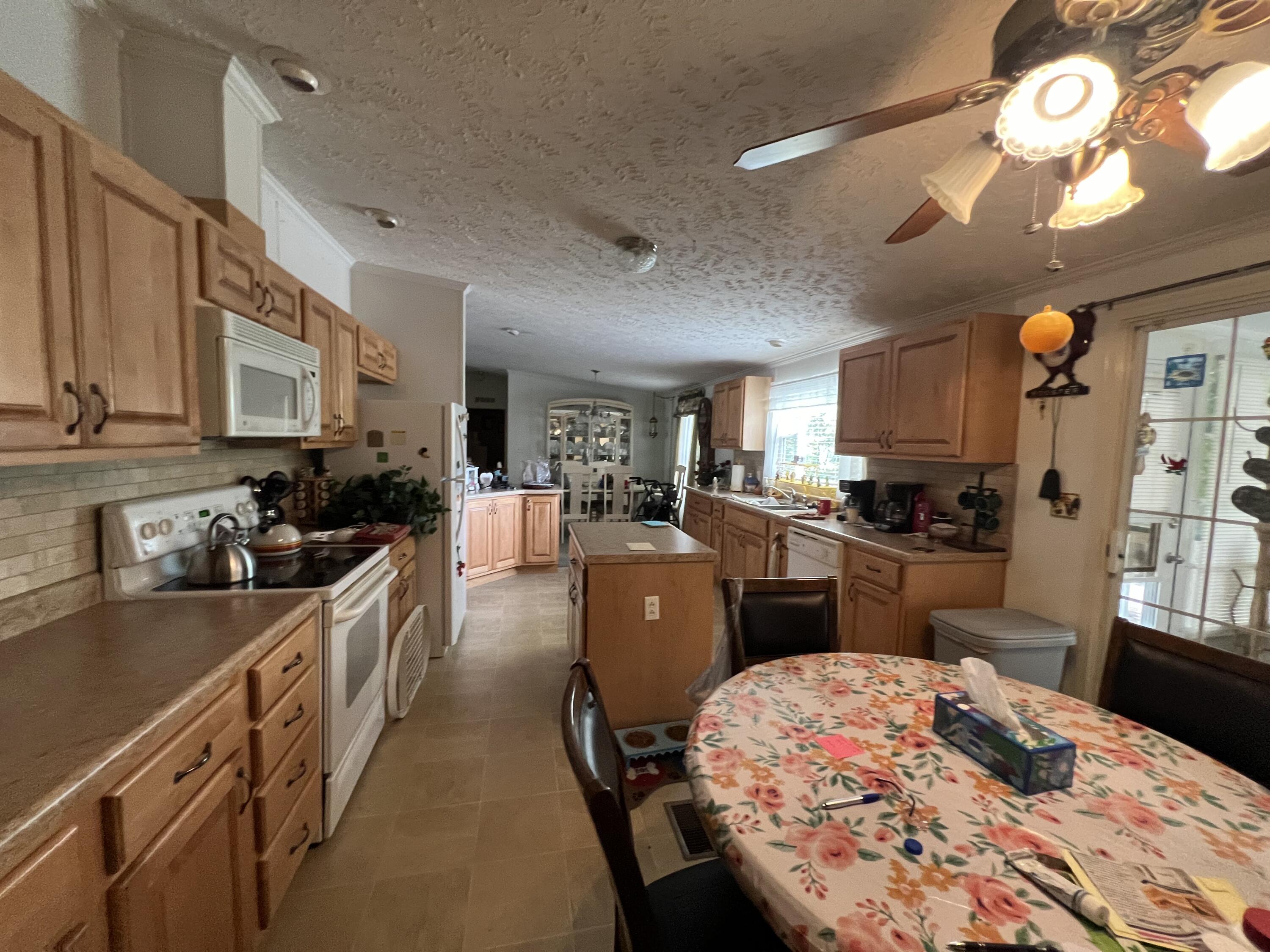 205 Don Thompson Road