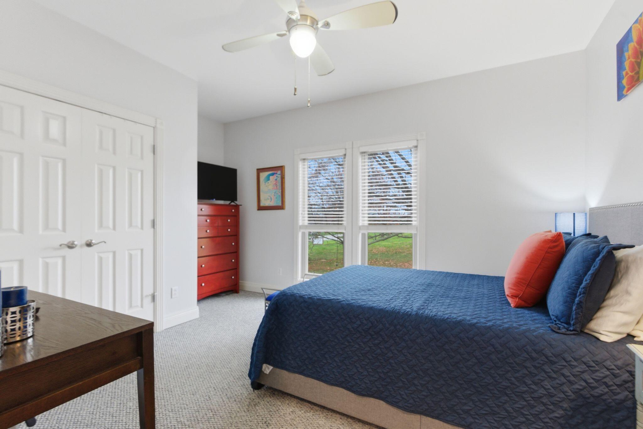 102 Jeannette Avenue