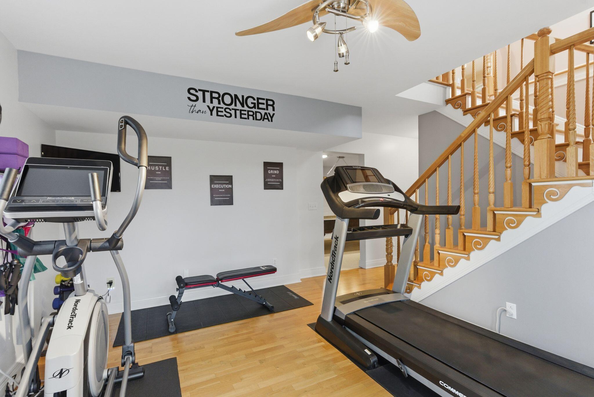 102 Jeannette Avenue