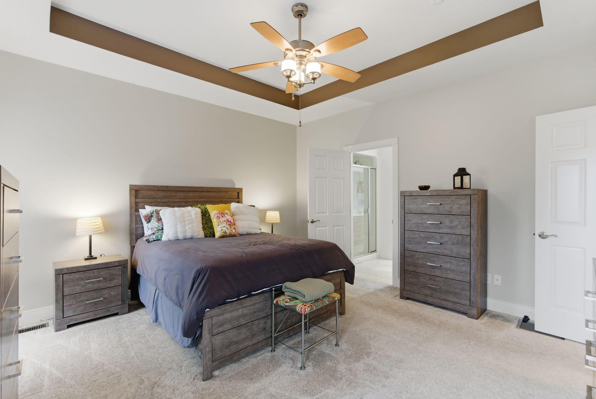 102 Jeannette Avenue