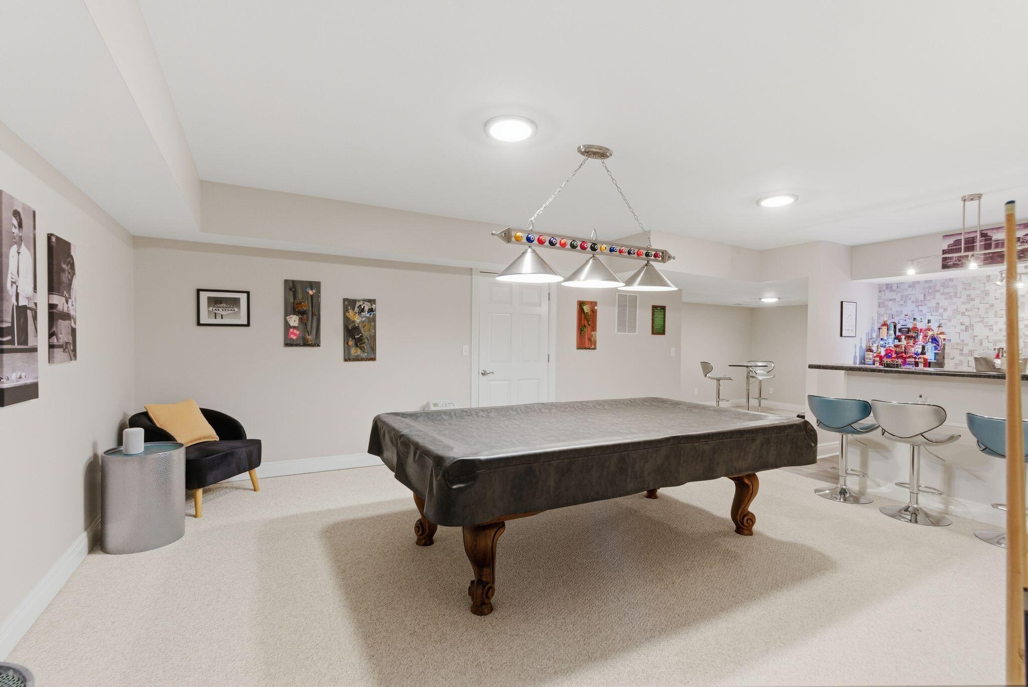 102 Jeannette Avenue