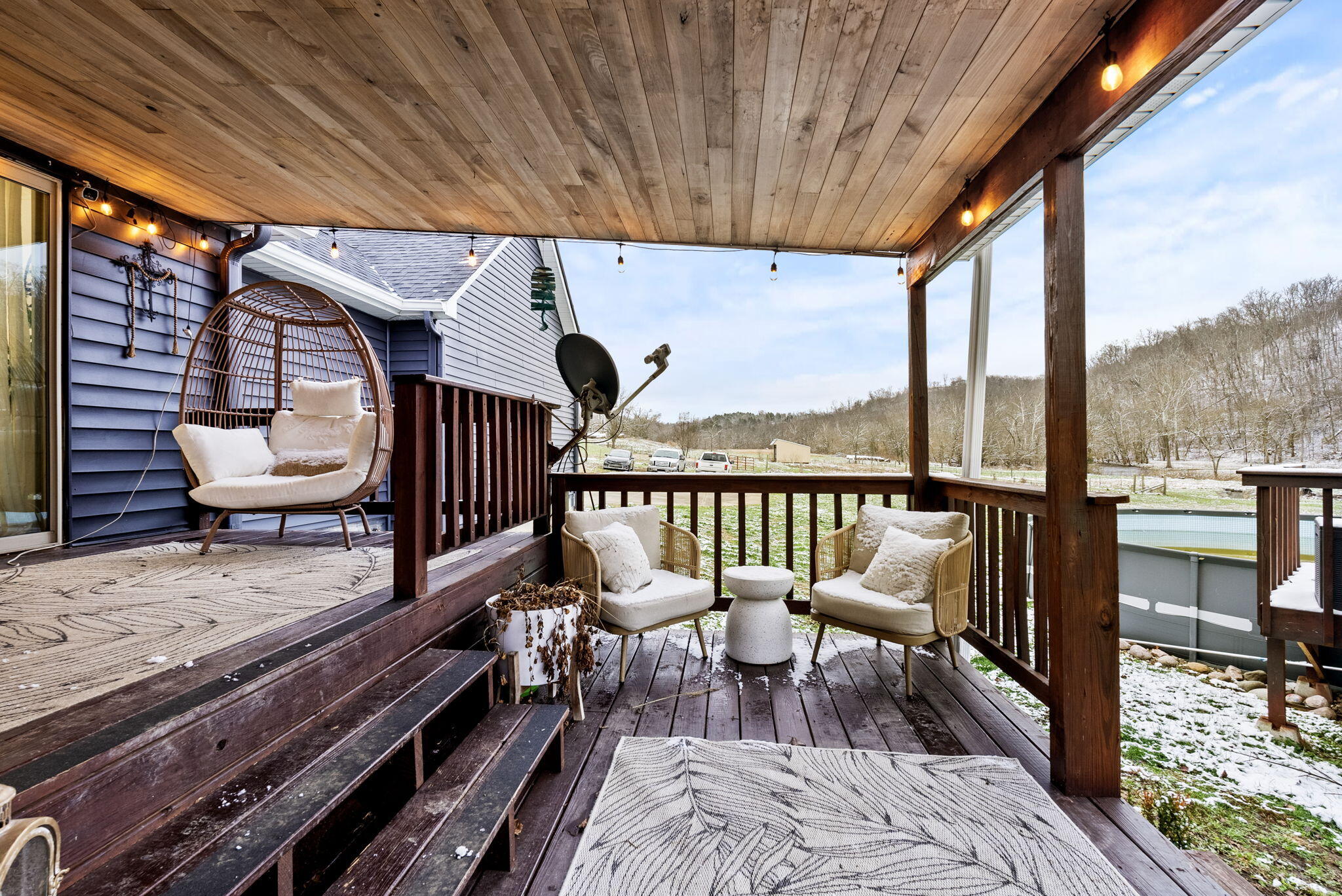2461 John Watts Road
