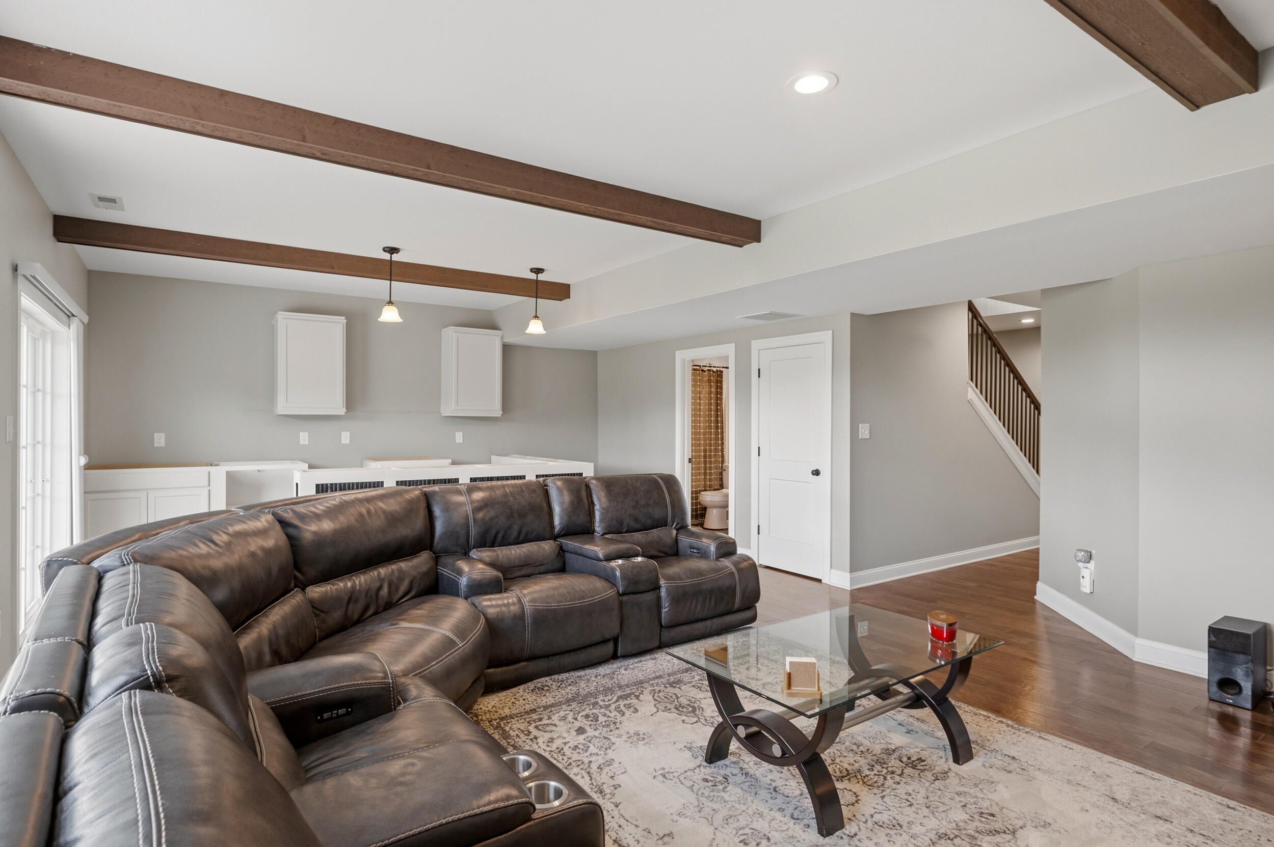 76 Woodspoint Drive
