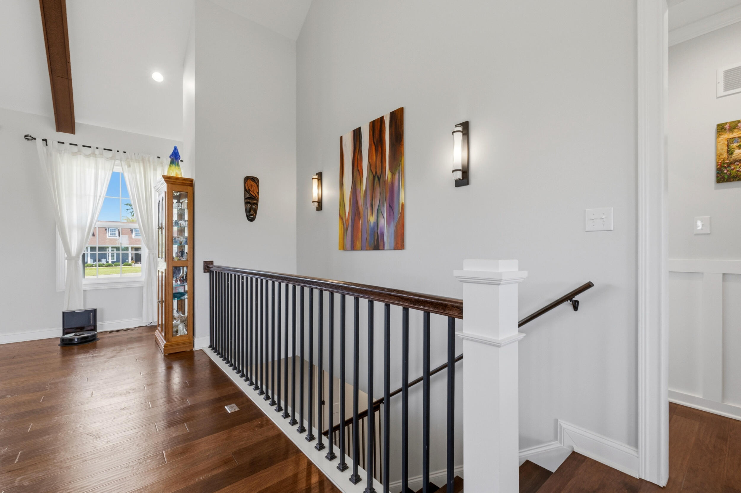 76 Woodspoint Drive