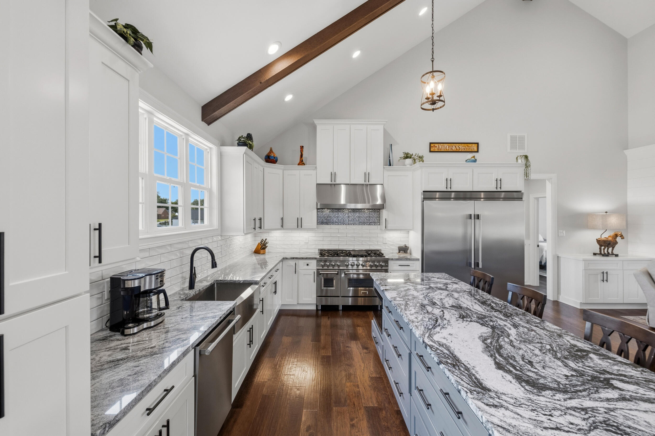 76 Woodspoint Drive