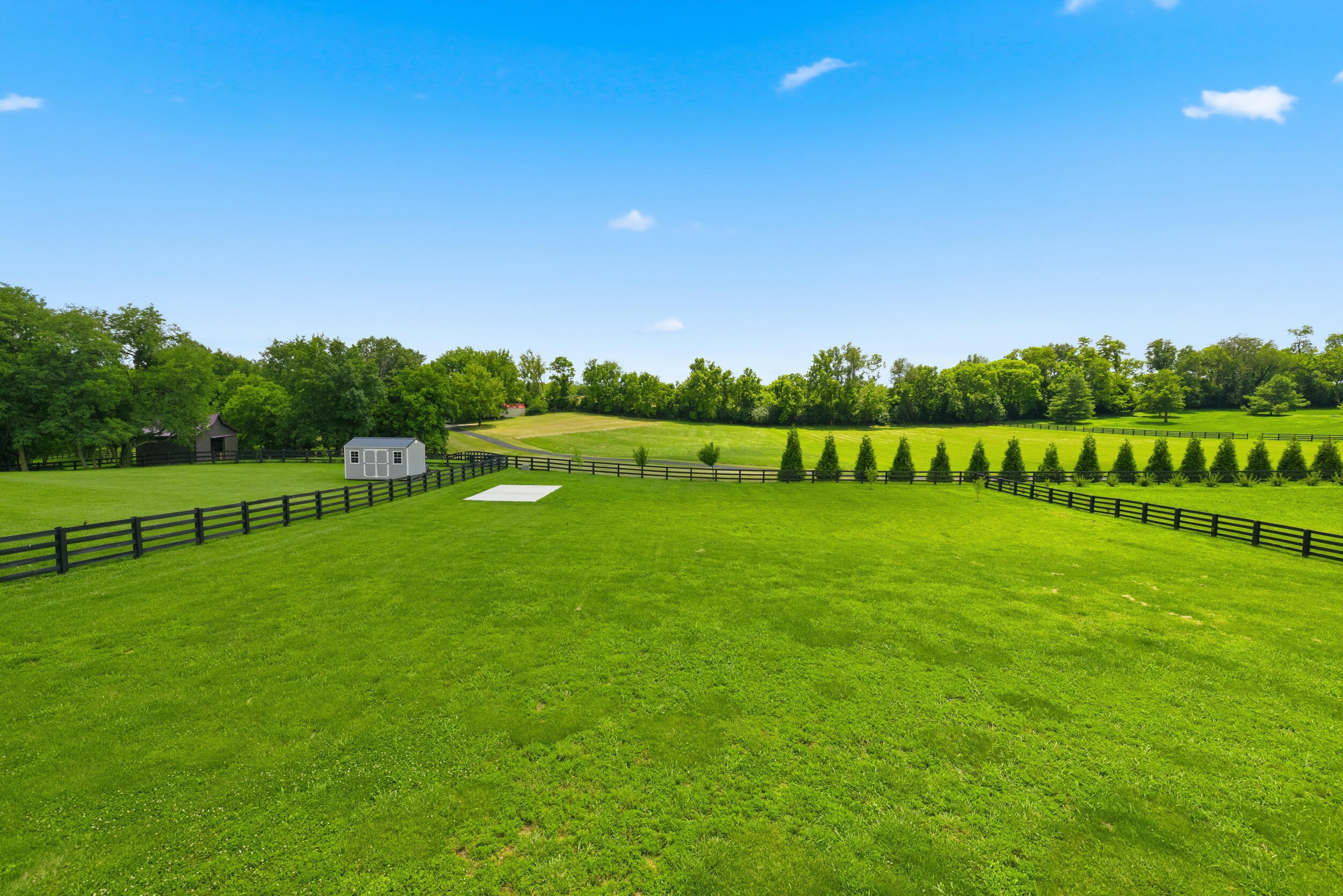 76 Woodspoint Drive