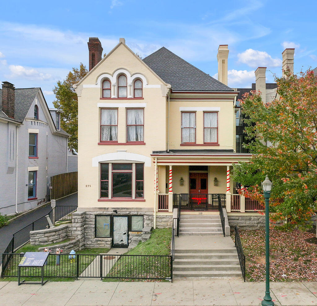 275 S Limestone 310