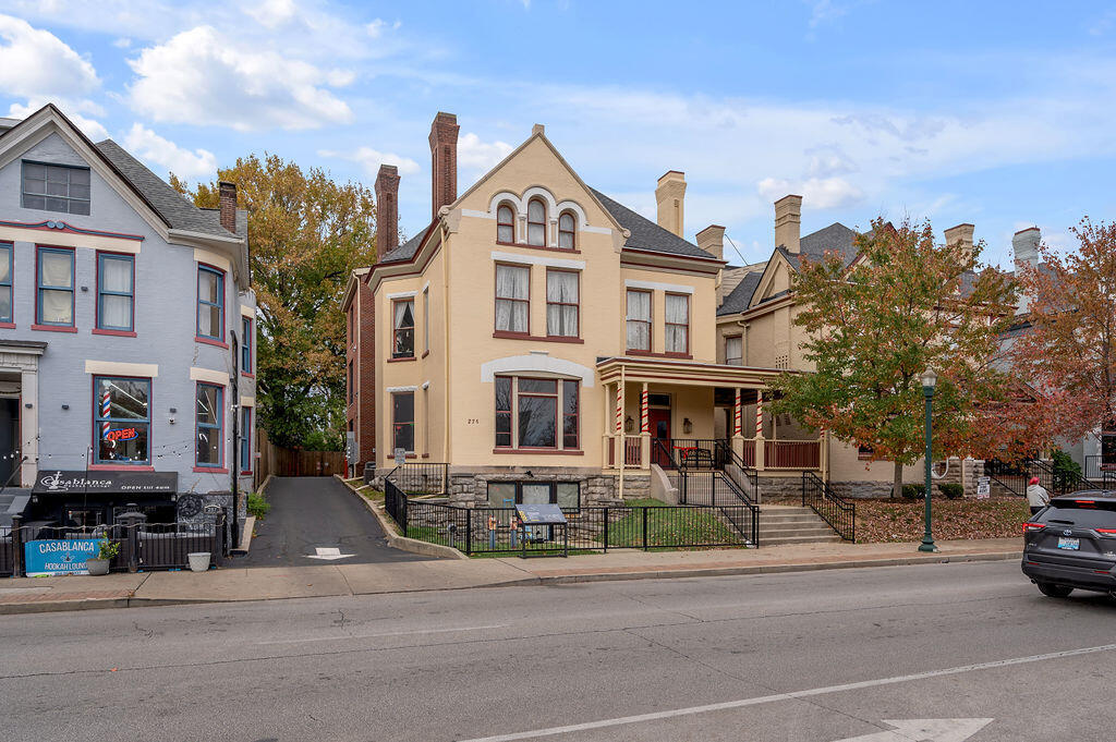 275 S Limestone 310