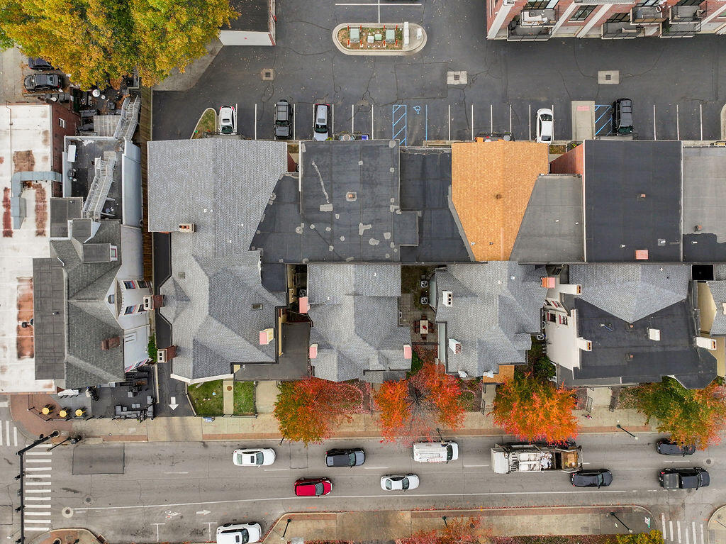 275 S Limestone 310