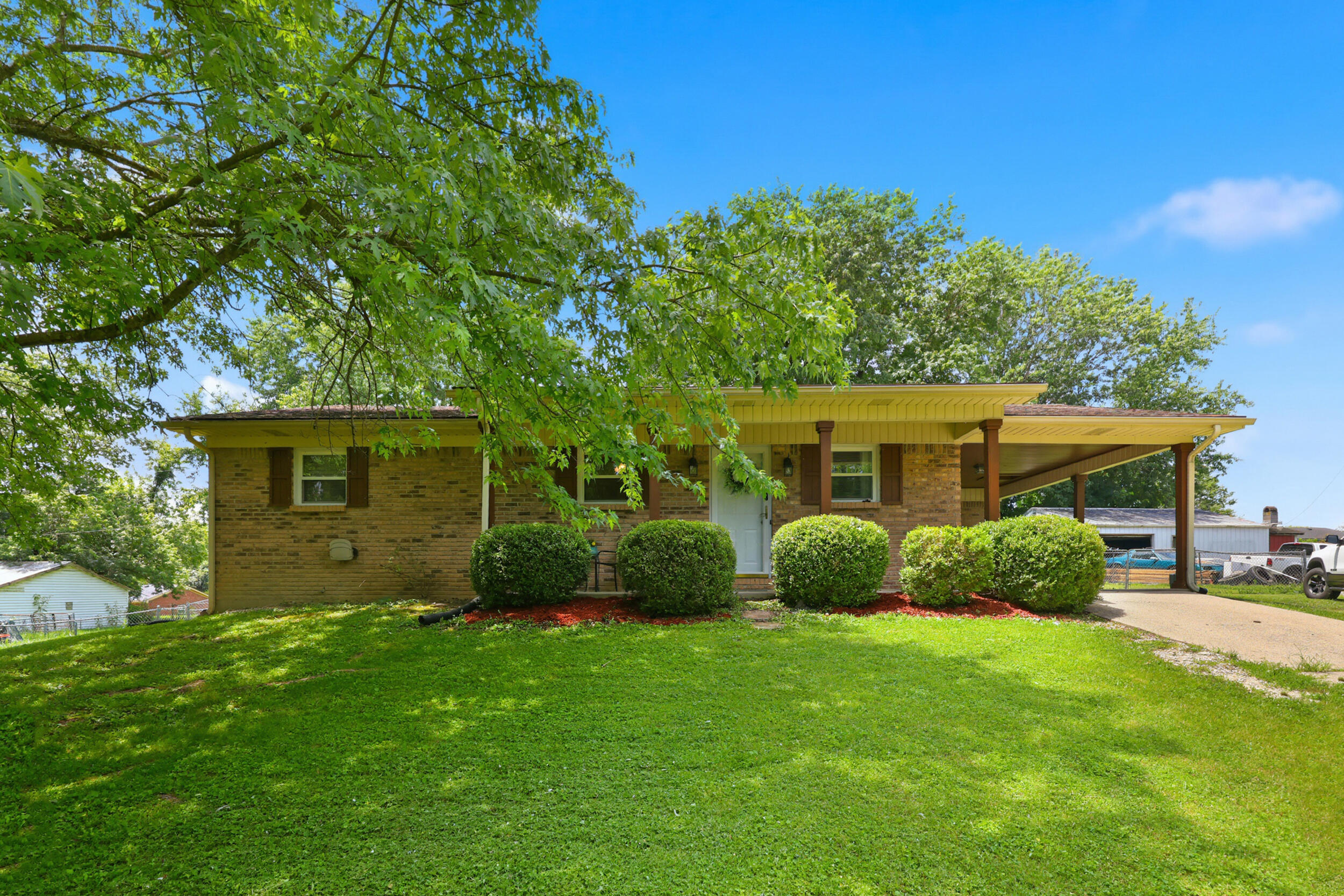 1919 Gilberts Creek Road