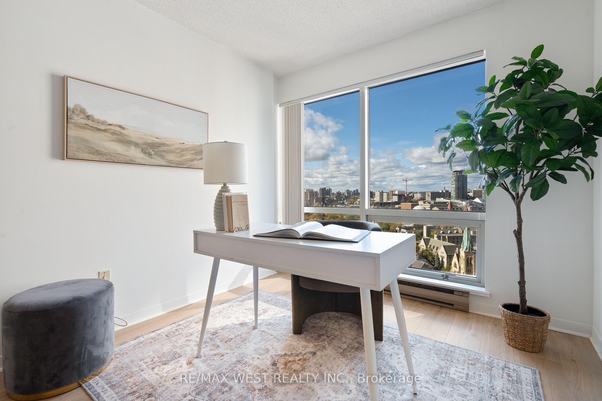 1001 Bay Street Unit 2002